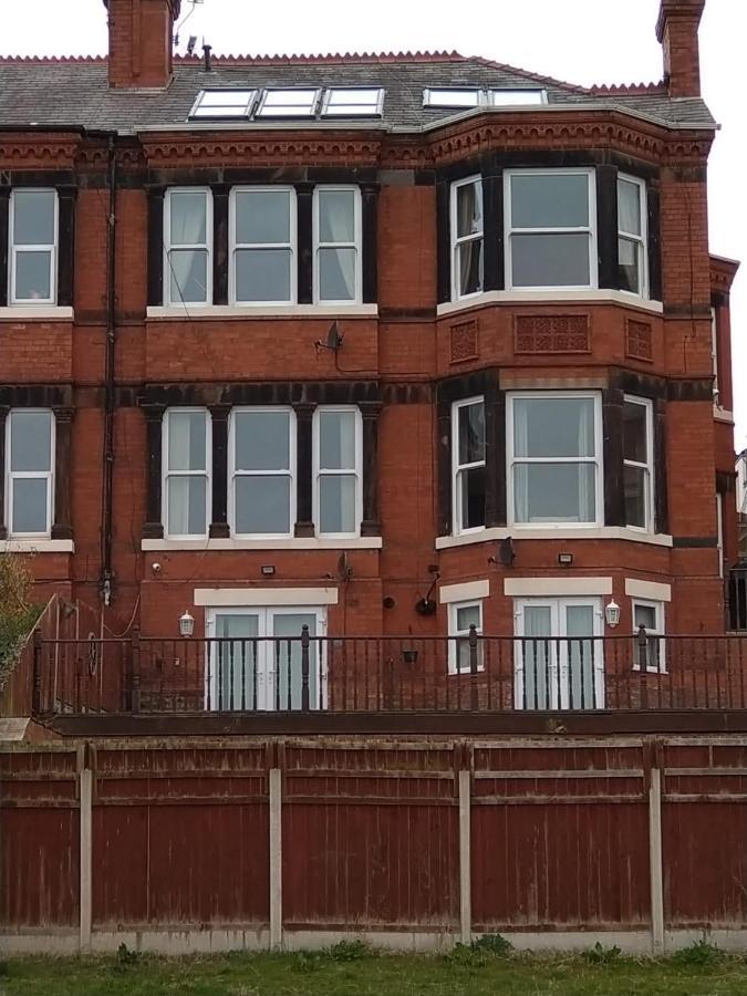 Marley Mansions Apartment - Egremont Promenade - 42 Wallasey Extérieur photo